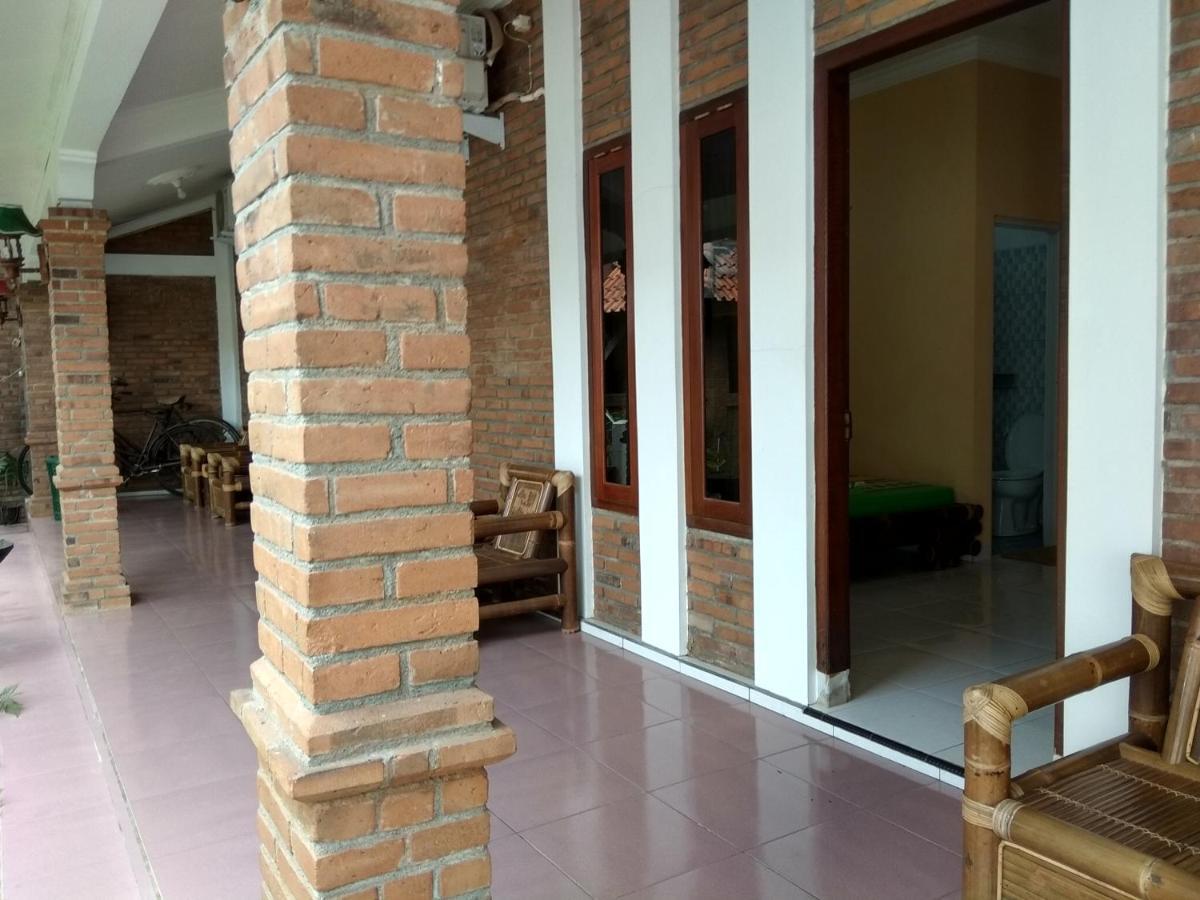 Kumojoyo Homestay Magelang Dış mekan fotoğraf